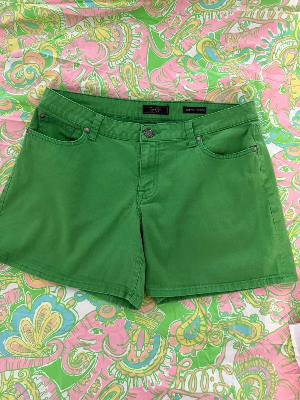 Green Women’s Shorts -Jessica Simpson sz 32 waist